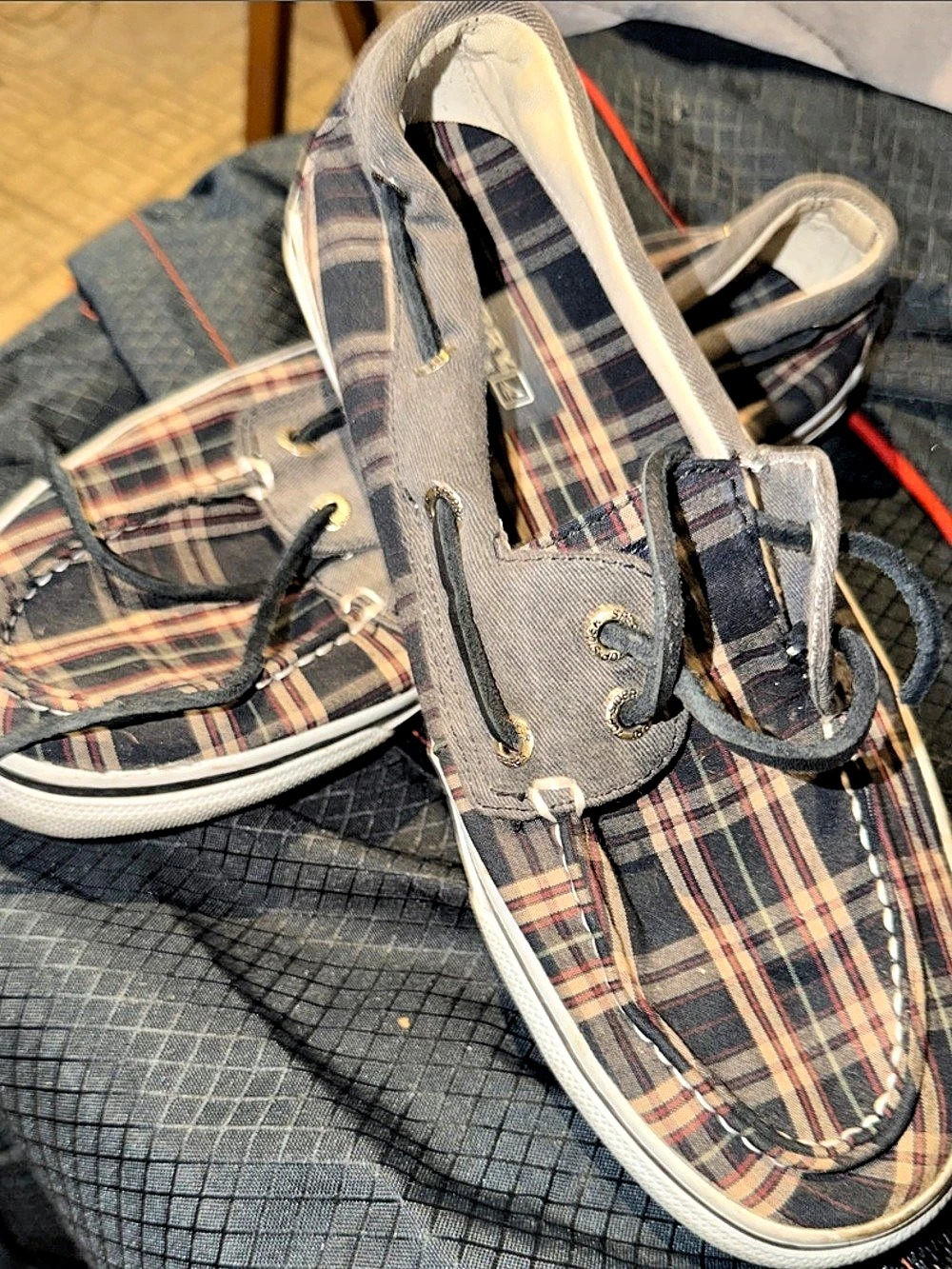Sperry Plaid Canvas Sneakers in Gray & Red
